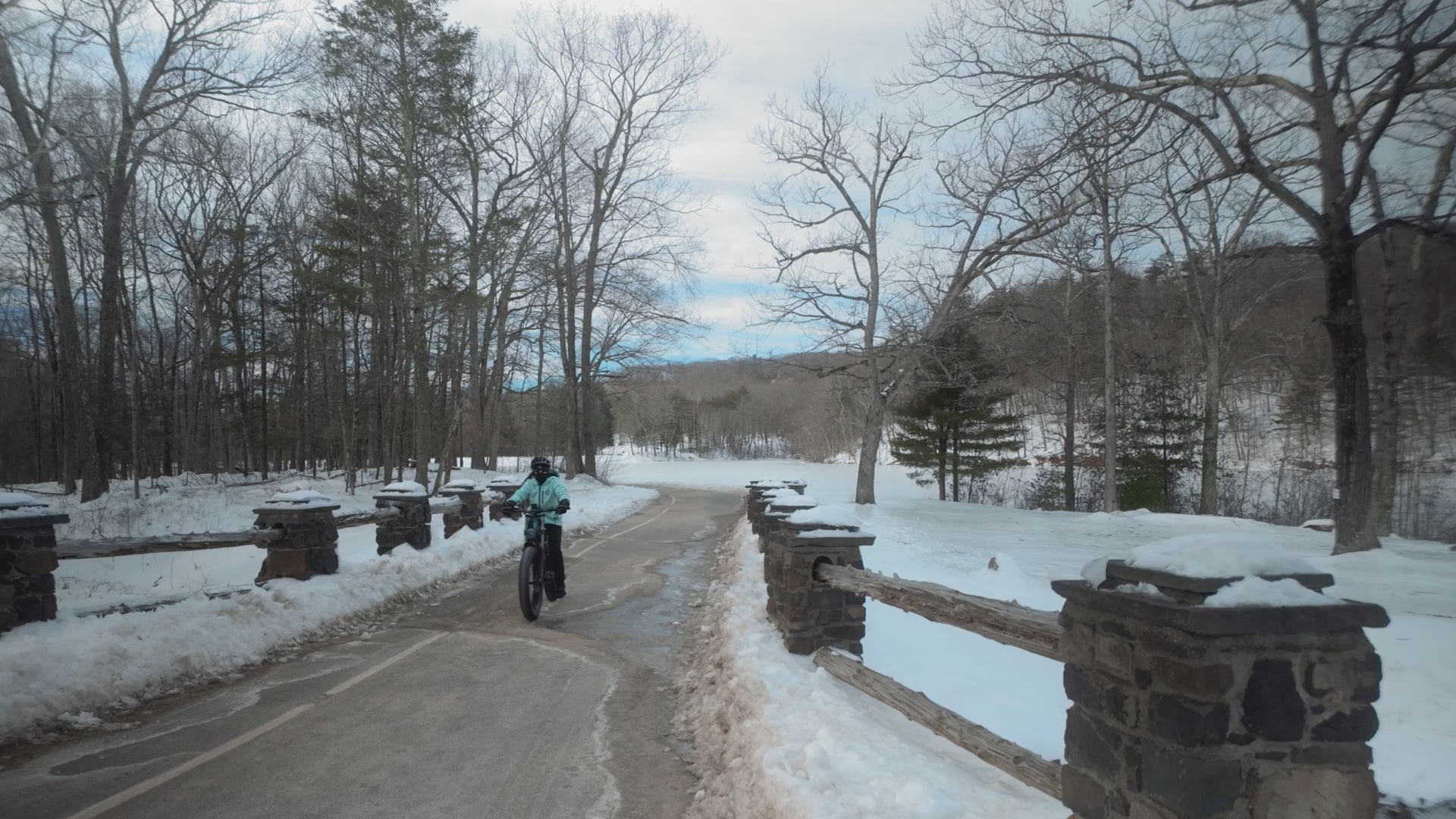 Load video: Freesky Canada Video